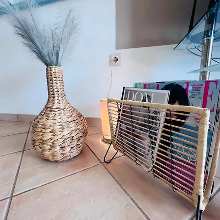Aleks Apartment *